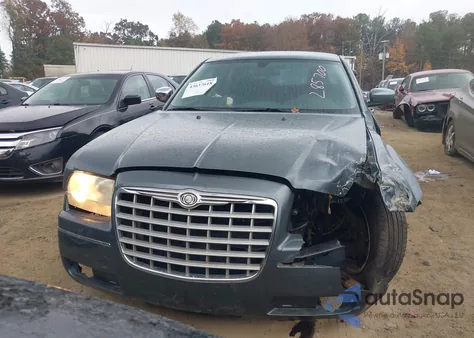2006 Chrysler 300 Touring from USA, damaged, VIN 2C3KA53G86H285700